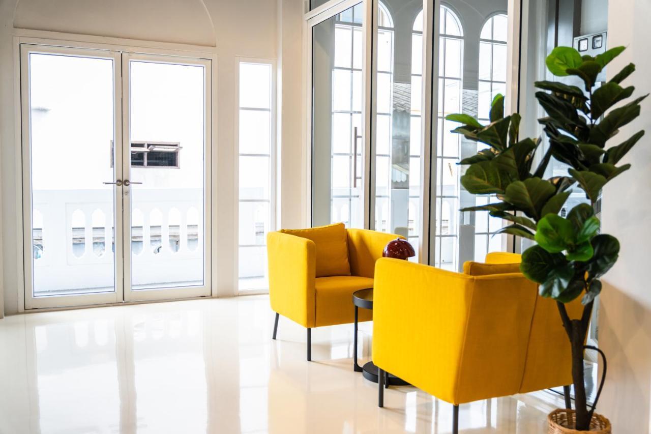 Pier 808 Hostel Bangkok Bagian luar foto