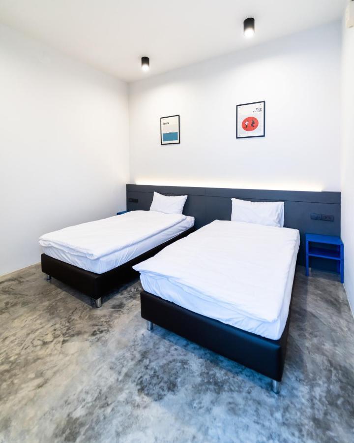 Pier 808 Hostel Bangkok Bagian luar foto
